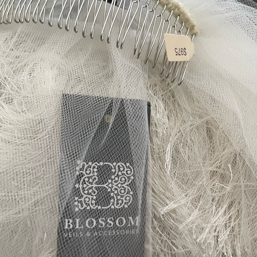 Floor length beautiful Wedding veil.